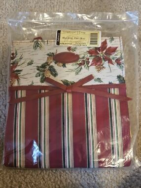 Longaberger Red & Green Poinsettia Stripe Gift Tote